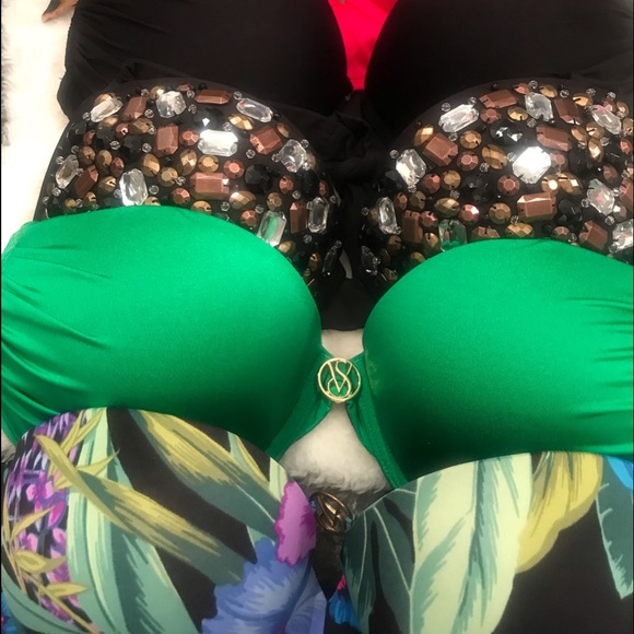 For exposure only: VS bombshell bikini tops all 34 D - Picture 5 of 8
